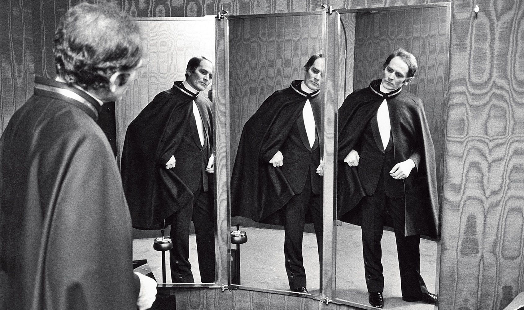 Pierre Cardin allo specchio